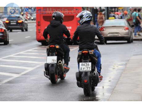 8636 ау 77, Derbi GP1