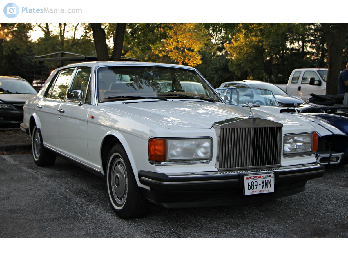 689-XWN, Rolls-Royce Silver Dawn 