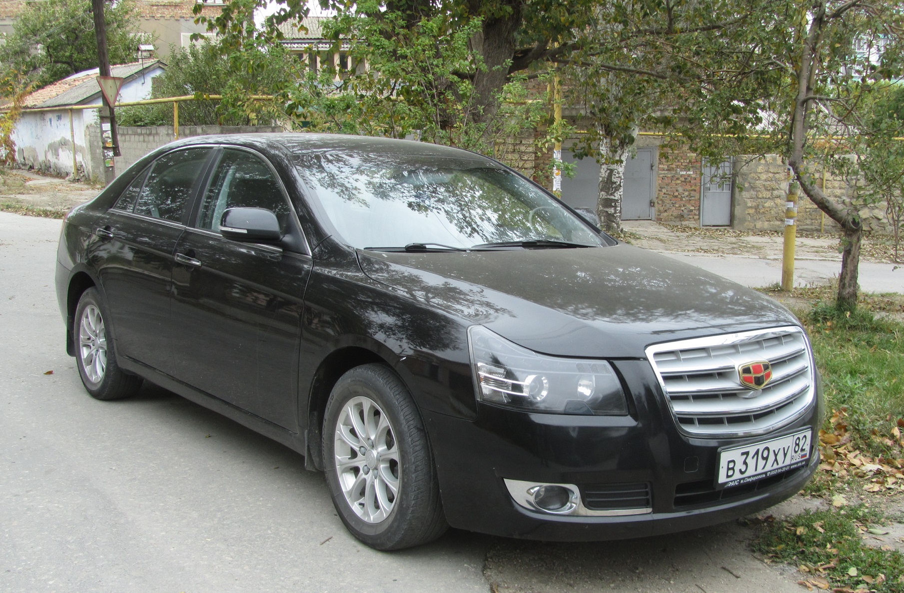 в 319 ху 82, Emgrand EC8 