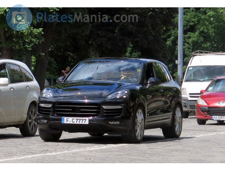 F C 7777, Porsche Cayenne