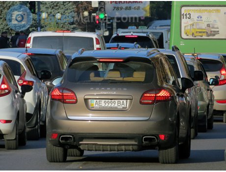 AE 9999 BA, Porsche Cayenne