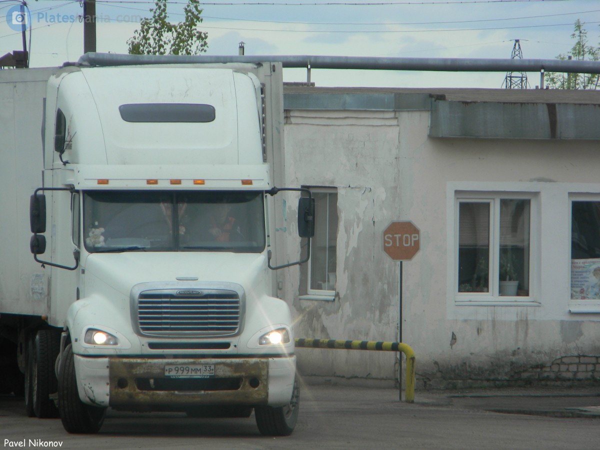 р 999 мм 33, Freightliner Columbia 