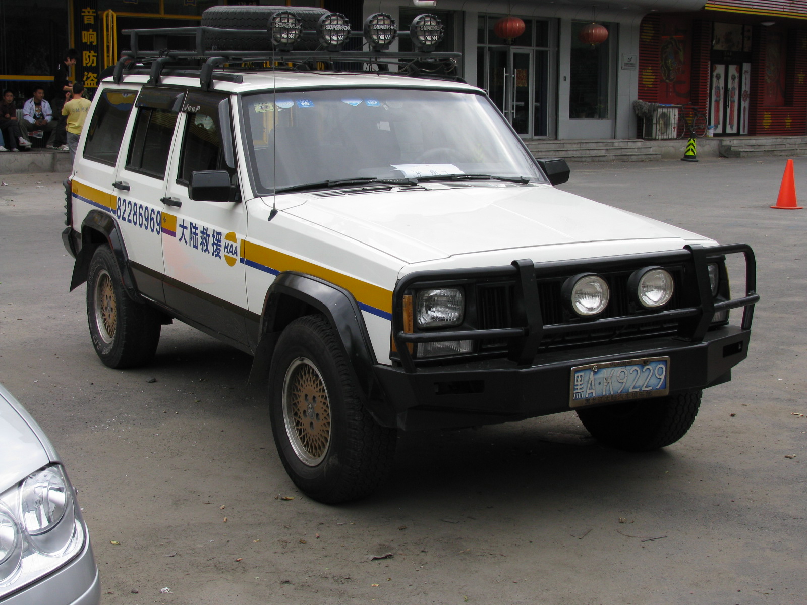 黑A·K9229, BAW BJ2021 