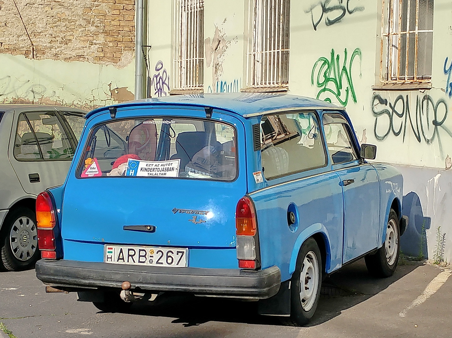 ARB-267, Trabant 1.1 Universal, 1990–1991
