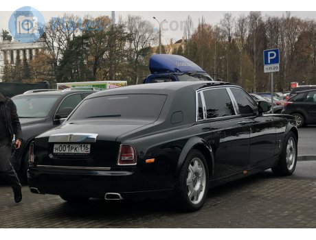 н001рк116, Rolls-Royce Phantom