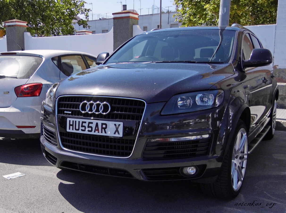 HU55ARX, Audi Q7 1st gen (4LB), 2005–2009