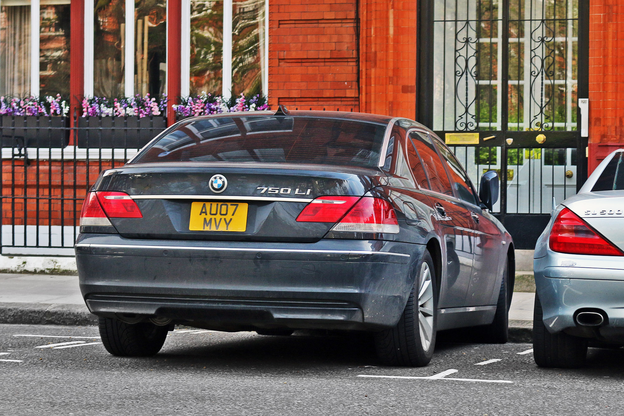 AU07MVY, BMW 7 Series 4th gen (E65–E68), facelift, 2005–2008