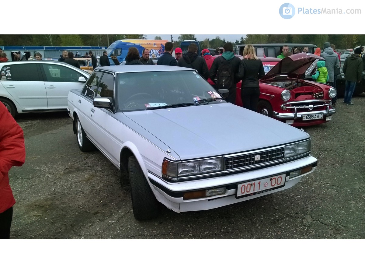 0011 OO, Toyota Cresta 2nd gen (X70), 1984–1988