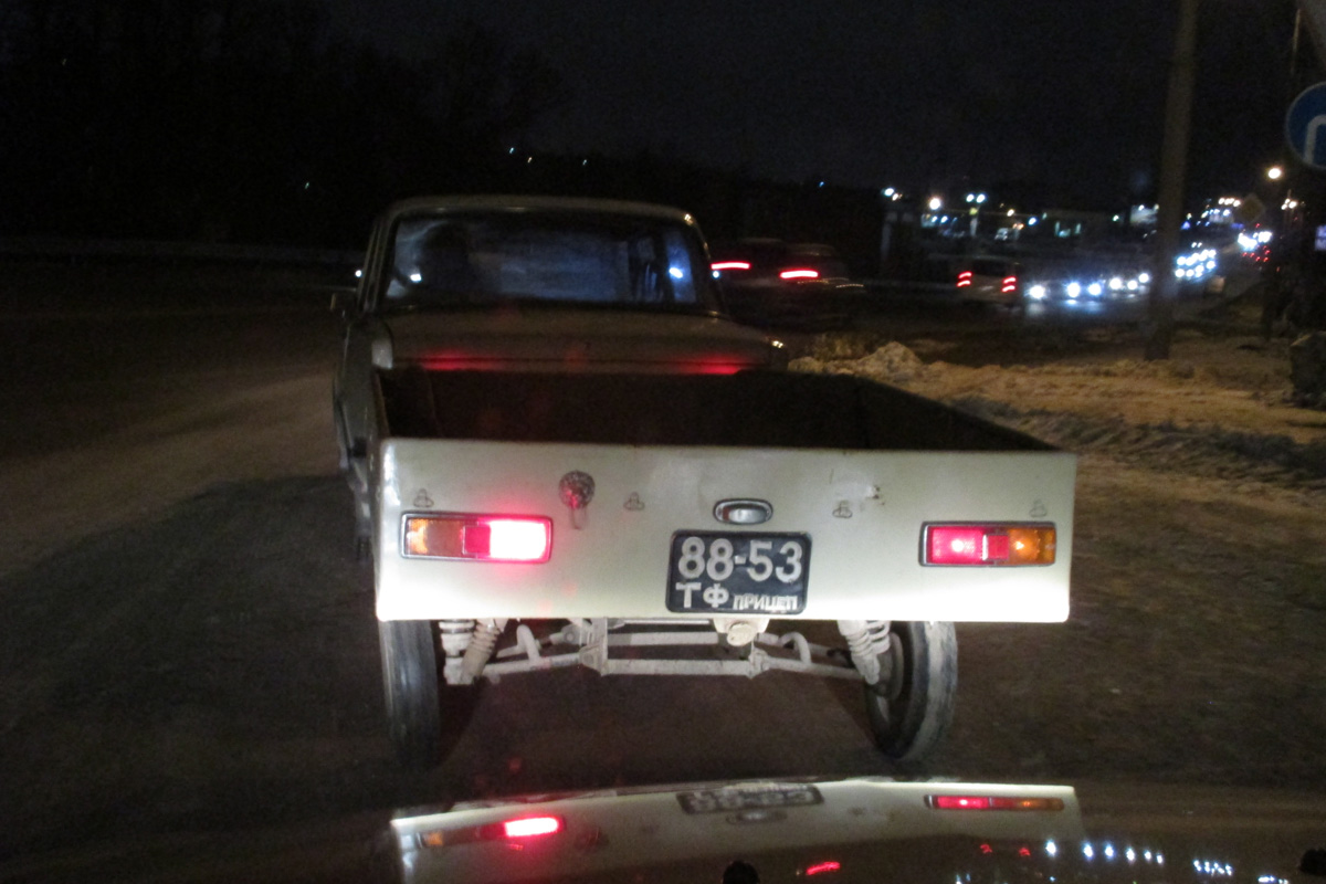 8853 ТФ, Trailers (1958) 