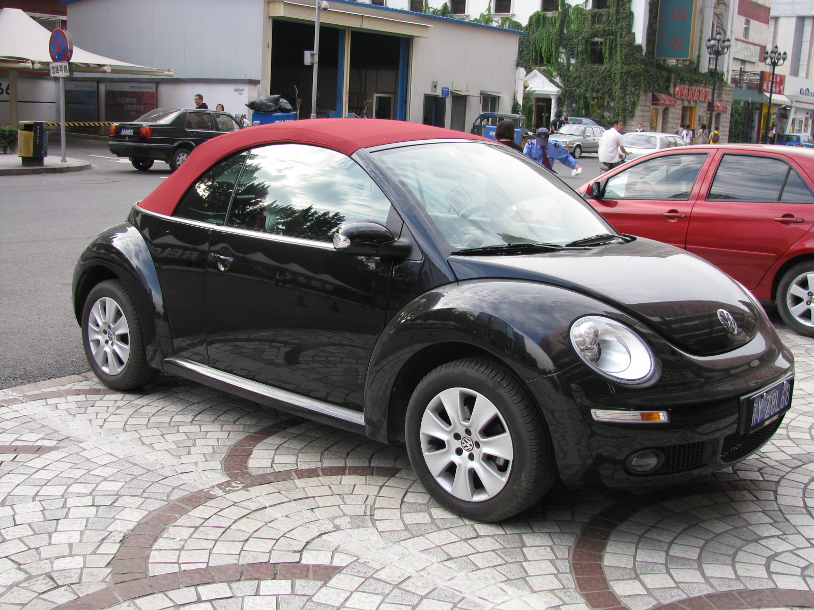 京Y·Z8L68, Volkswagen Beetle 2nd gen (New Beetle) Cabrio (1Y), facelift, 2006–2010