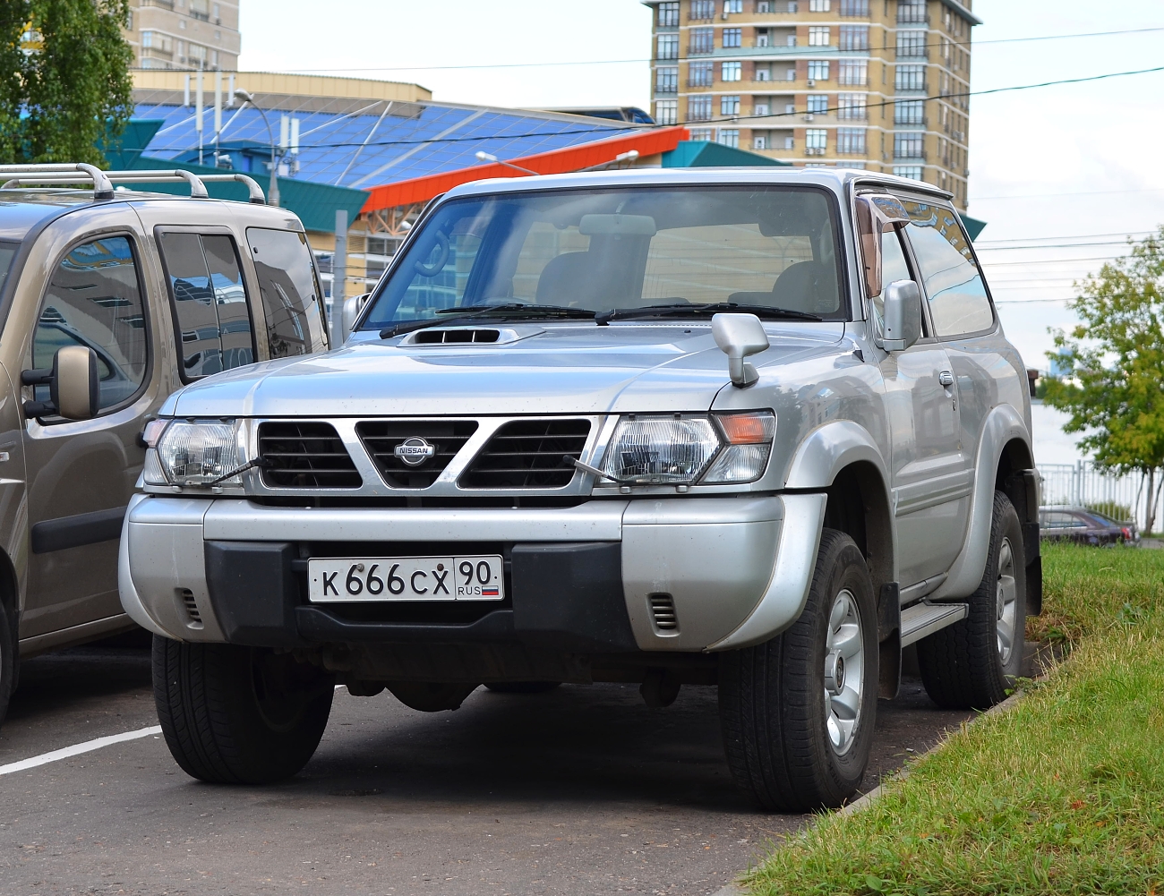 к 666 сх 90, Nissan Safari 3rd gen 3-door SUV (Y61; JP-market), 1997–2002