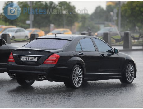 н666сс77, Mercedes-Benz S-Klasse