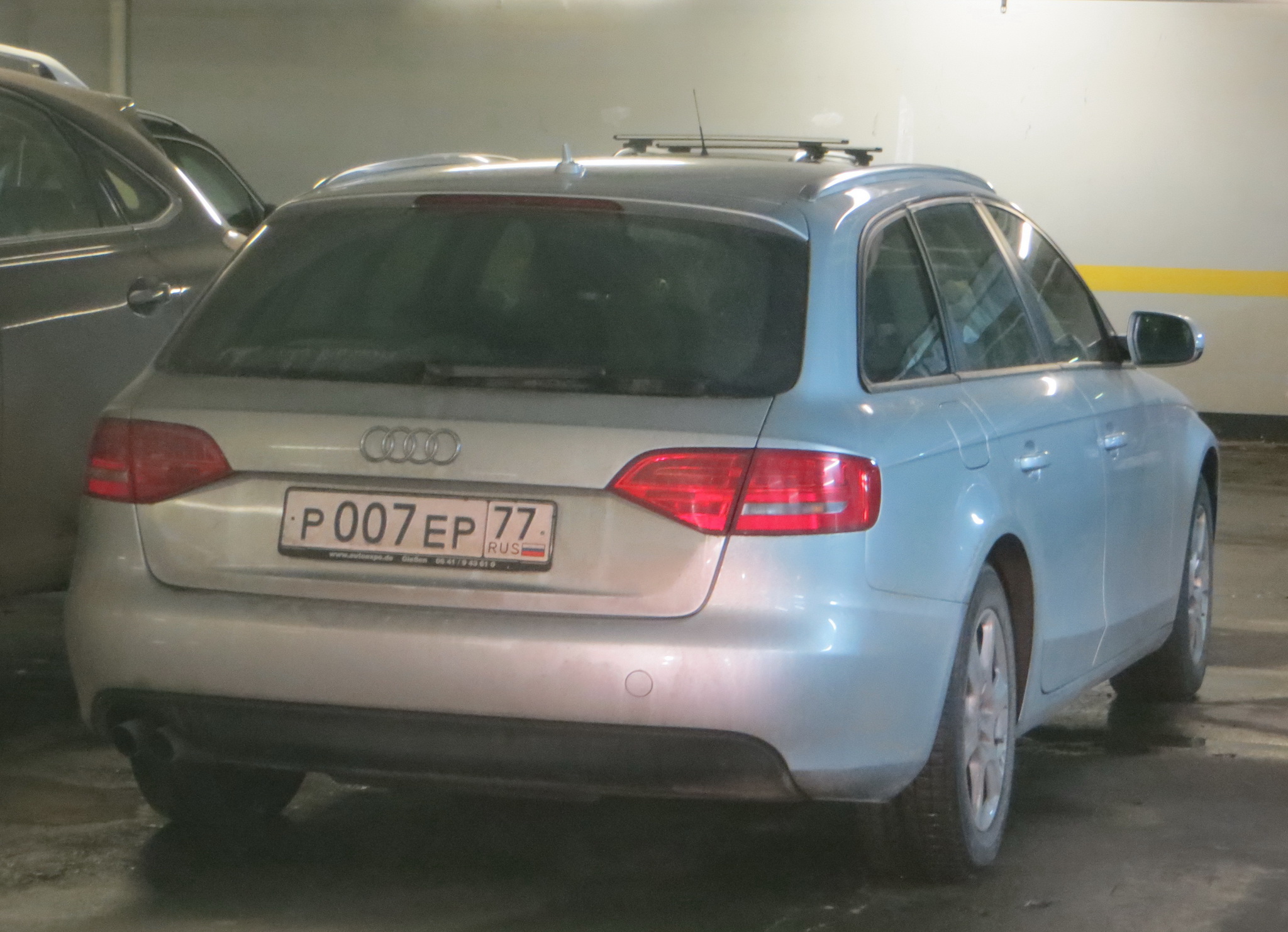 р 007 ер 77, Audi A4 