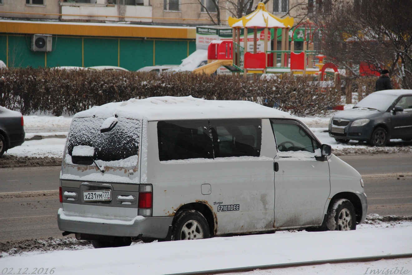 х 231 ум 777, Mazda Bongo Friendee 