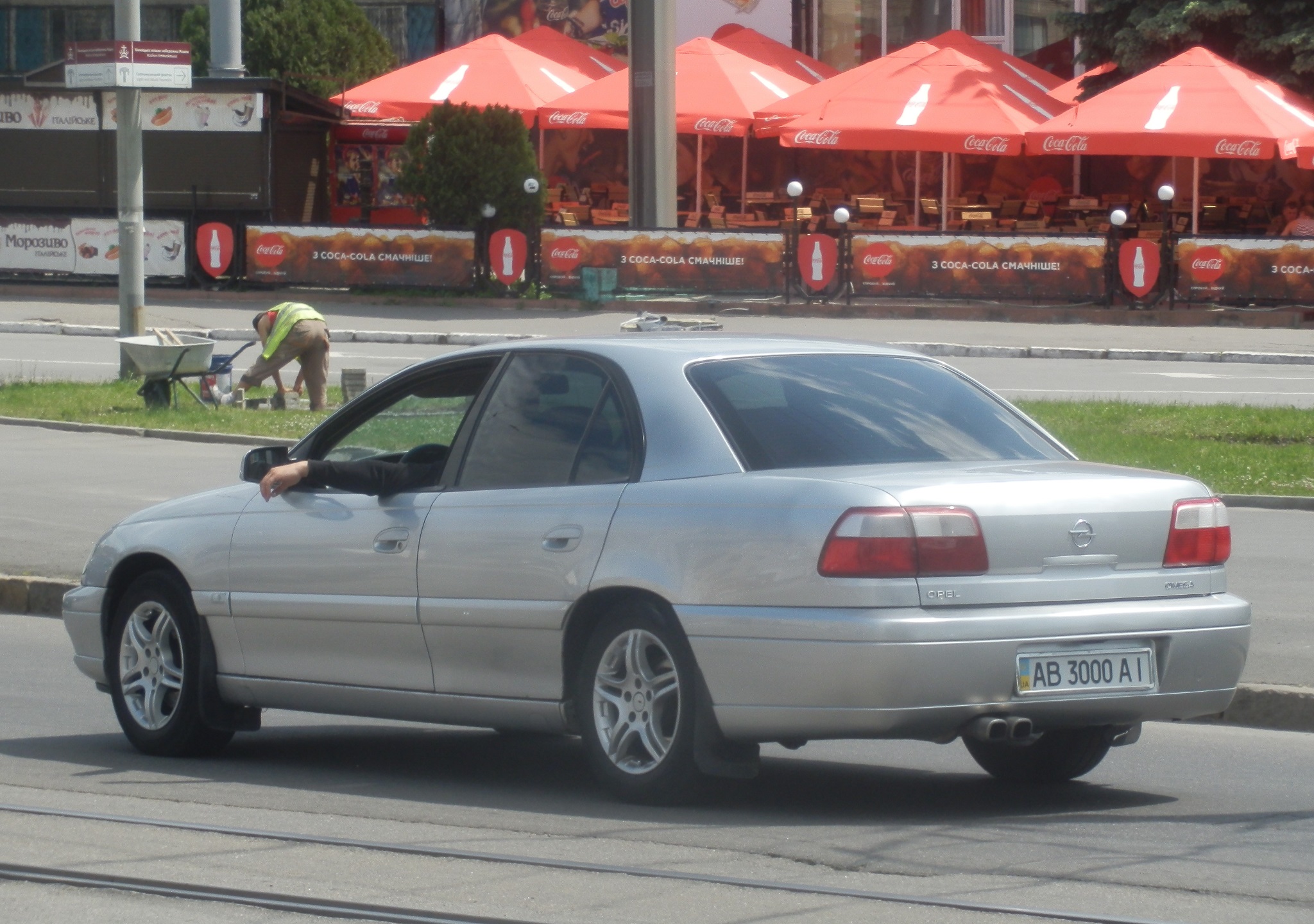 AB 3000 AI, Opel Omega 