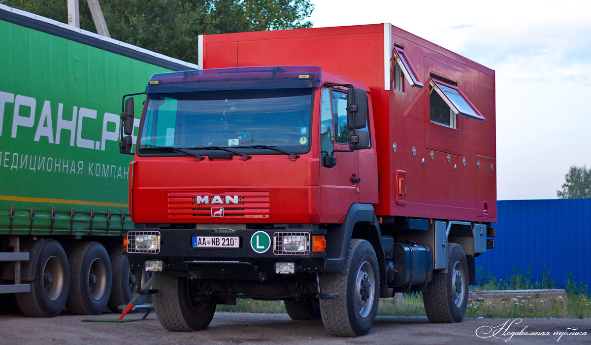 AA NB 210 (04/11), MAN LE2000 