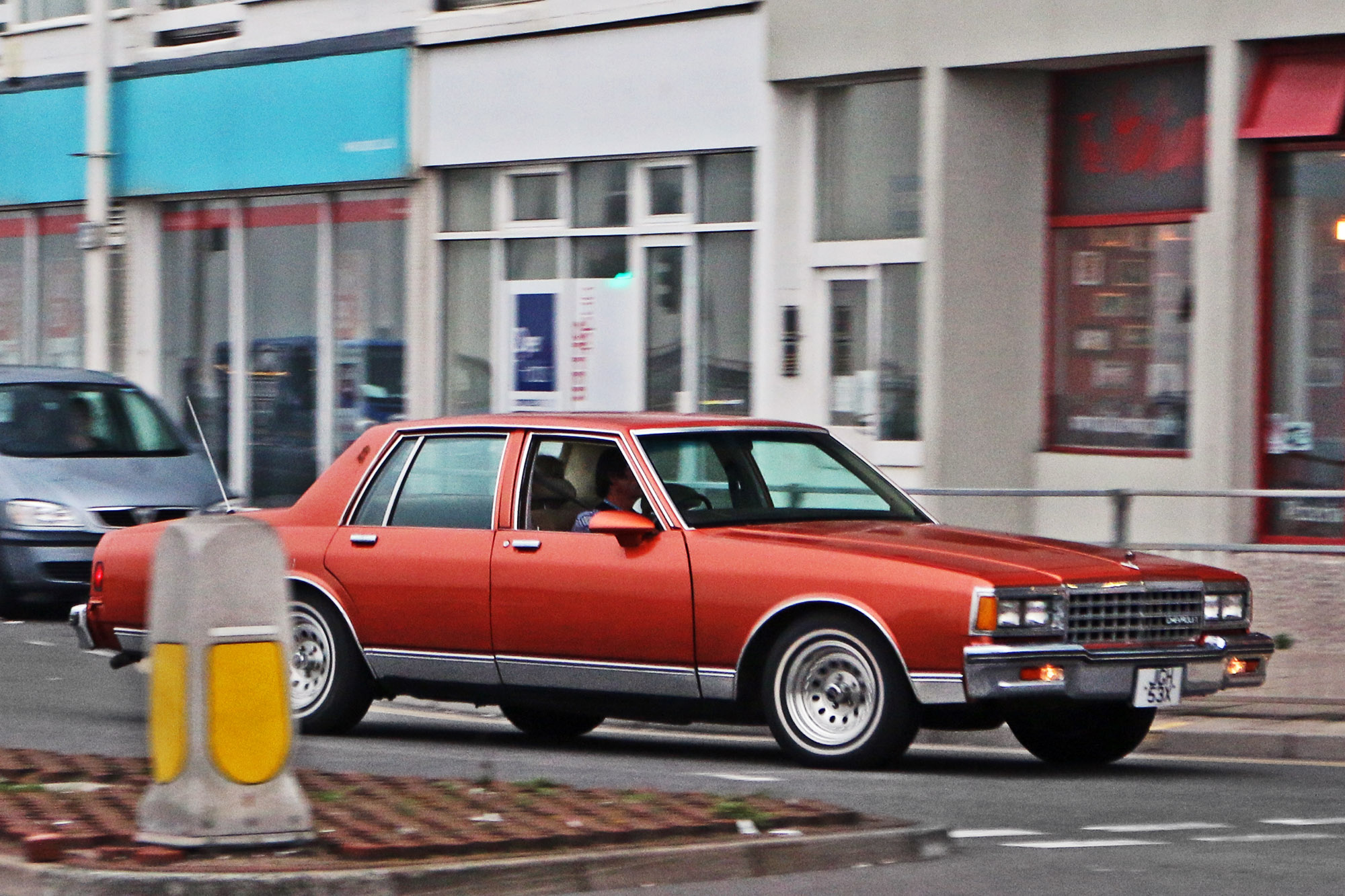 JGH53X, Chevrolet Caprice 3rd gen 4-door Sedan (69; B-body), 1976–1989
