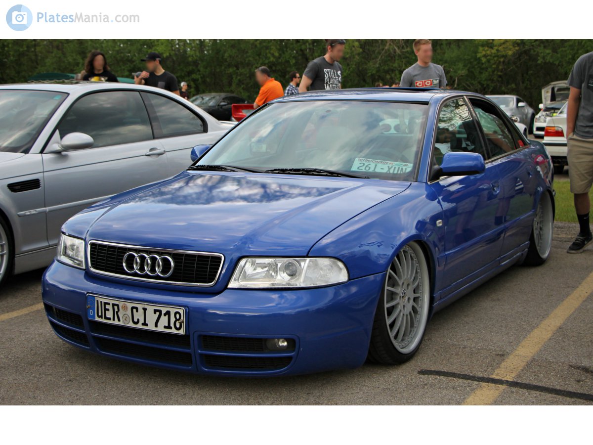 UER CI 718, License plate without vehicle 