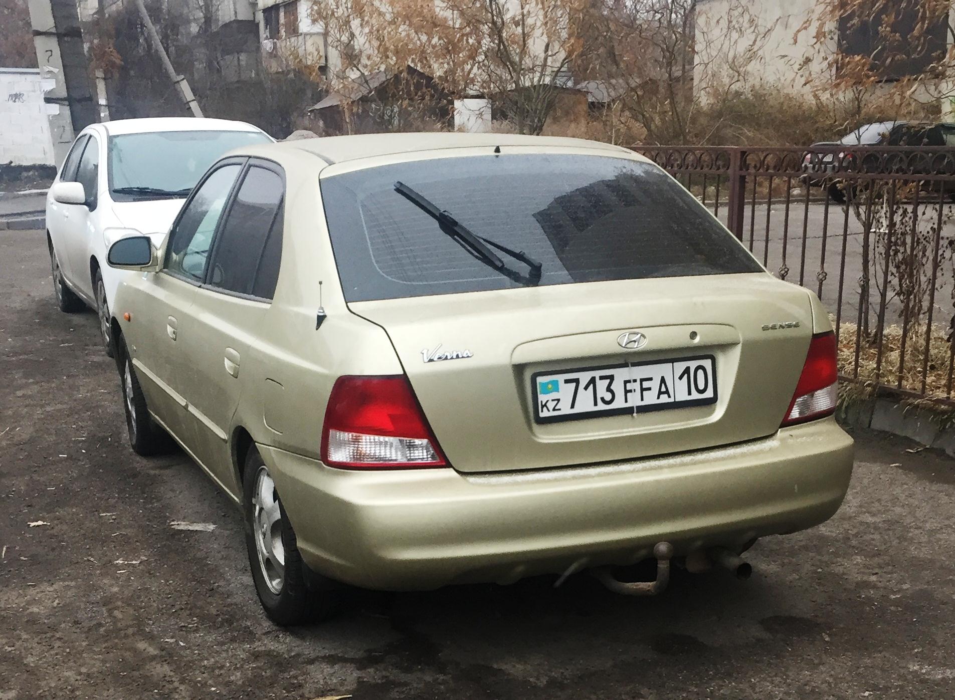 713 FFA 10, Hyundai Verna 1st gen 5-door Hatchback (LC), 1999–2003