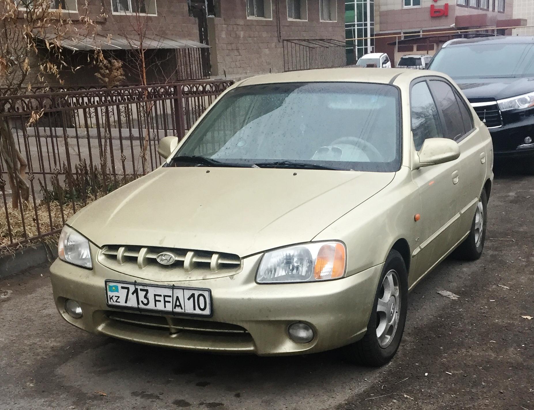 713 FFA 10, Hyundai Verna 1st gen 5-door Hatchback (LC), 1999–2003