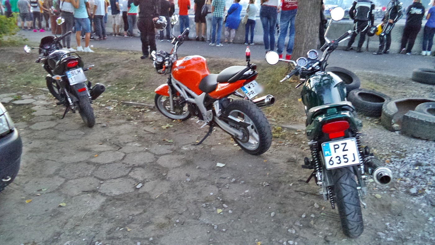 PZ 635J, Kawasaki ER-5 