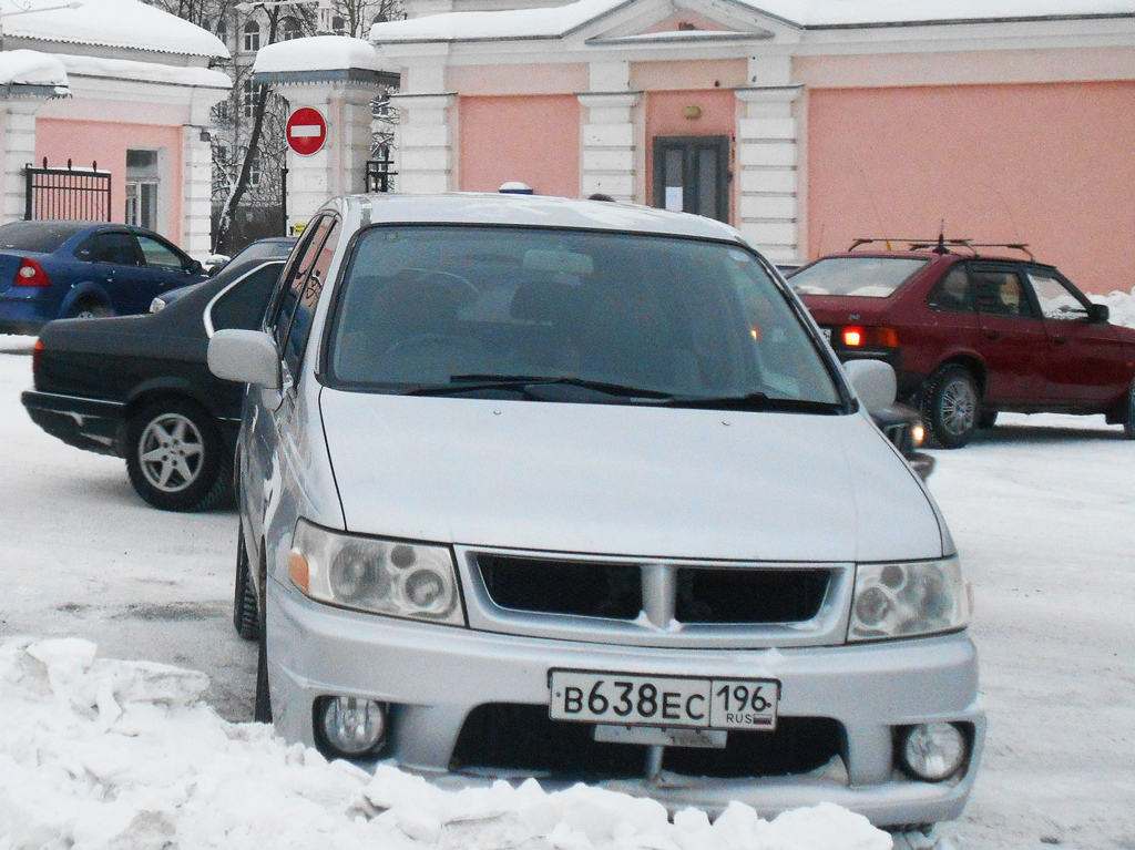 в 638 ес 196, Nissan Bassara 1st gen (JU30; JP-market), 1999–2003
