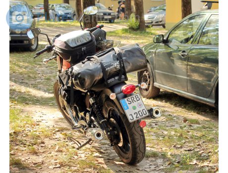 SRB J 200, Moto Guzzi V7