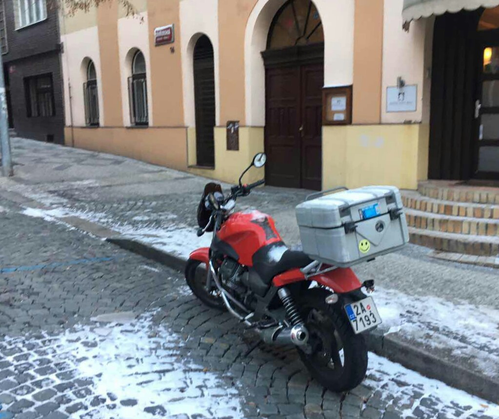 2A 7193, Moto Guzzi Breva 