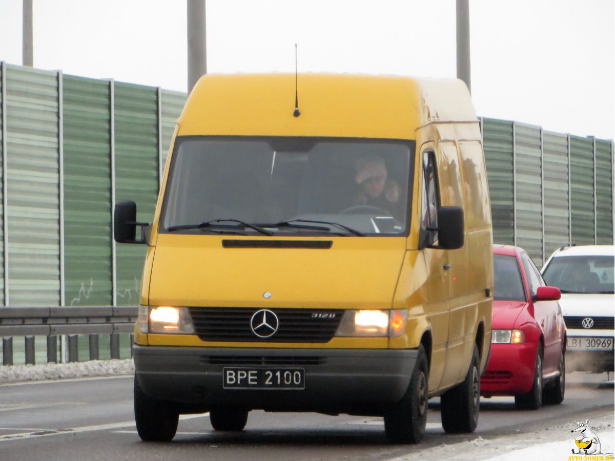 BPE 2100, Mercedes-Benz Sprinter 1st gen (W901–904), 1995–2001
