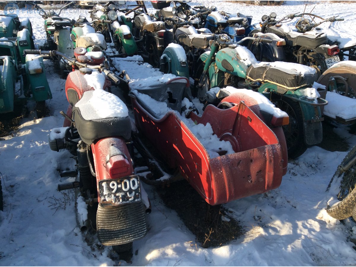 1900 ЧТУ, Dnepr (KMZ) 10-36 