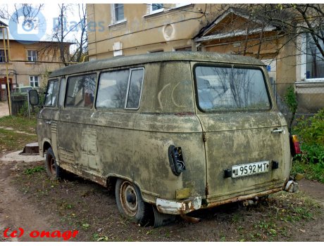 ш 9592 МТ, Barkas B1000