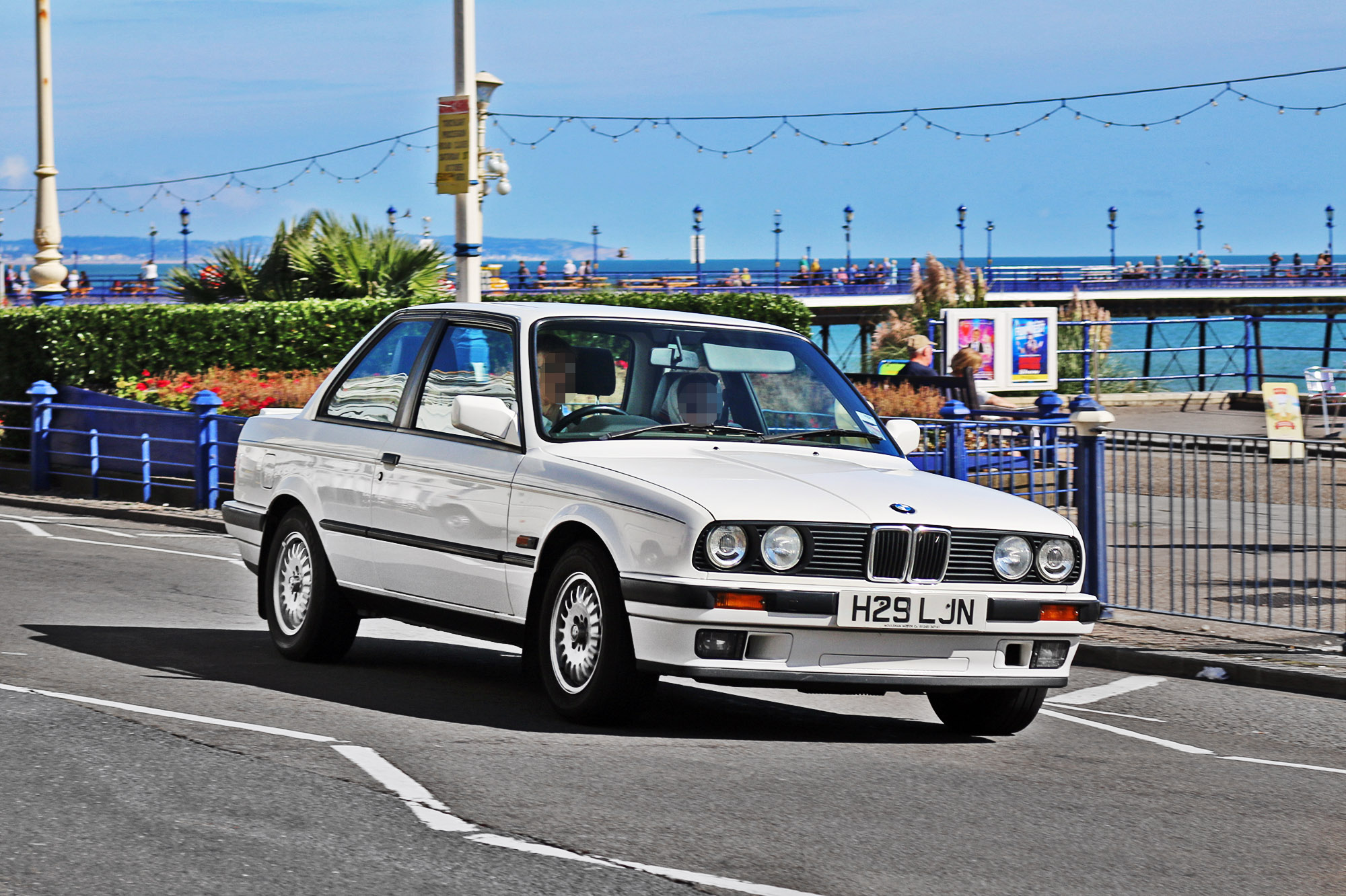 H29LJN, BMW 3 Series 2nd gen Coupé (E30), 1982–1991