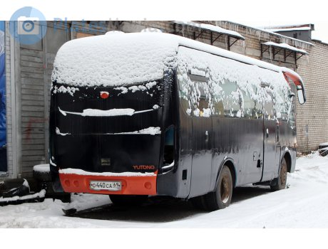 о440са69, Yutong ZK6737D