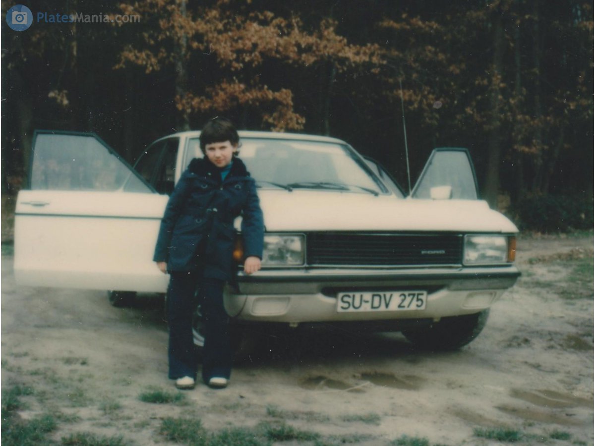 SU DV 275, Ford Consul 4th gen 4-door Sedan (GGFL), 1972–1975