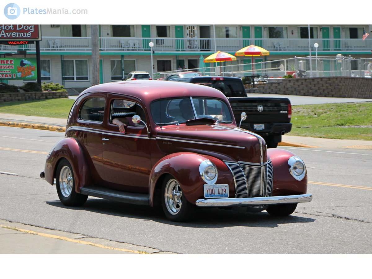 YDQ 409, Ford Deluxe 