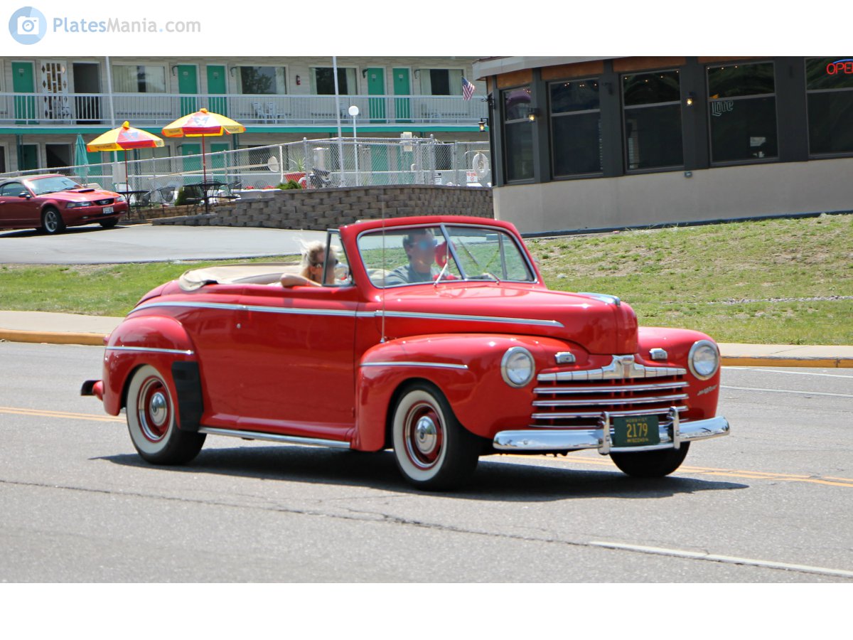 2179, Ford Super Deluxe 