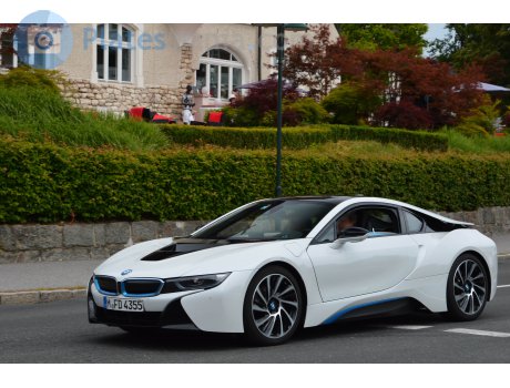 M FD 4355, BMW i8