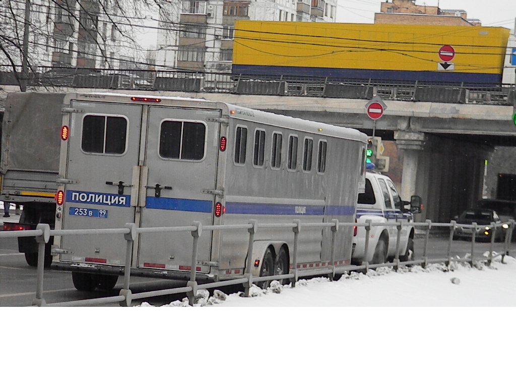 253 в 99, Featherlite Trailers 8541 