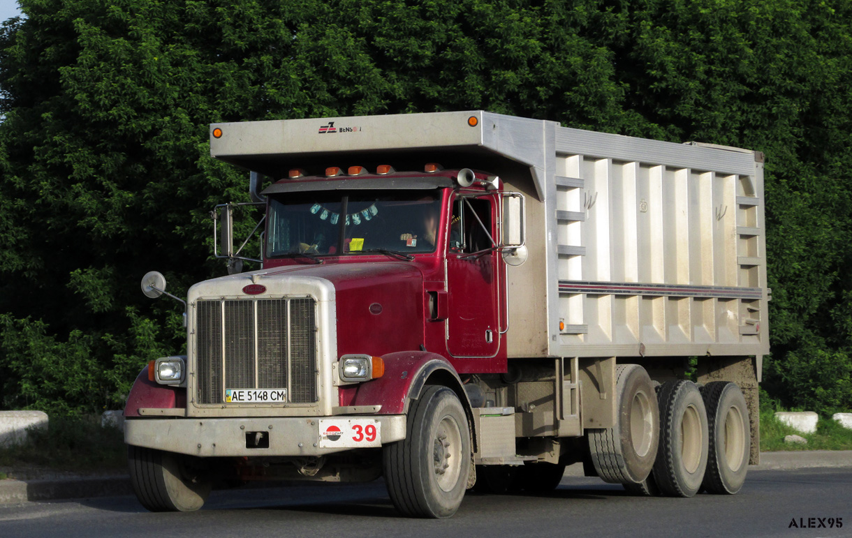AE 5148 CM, Peterbilt 357 