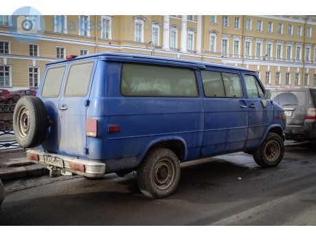 а545уа197, Chevrolet Sport Van