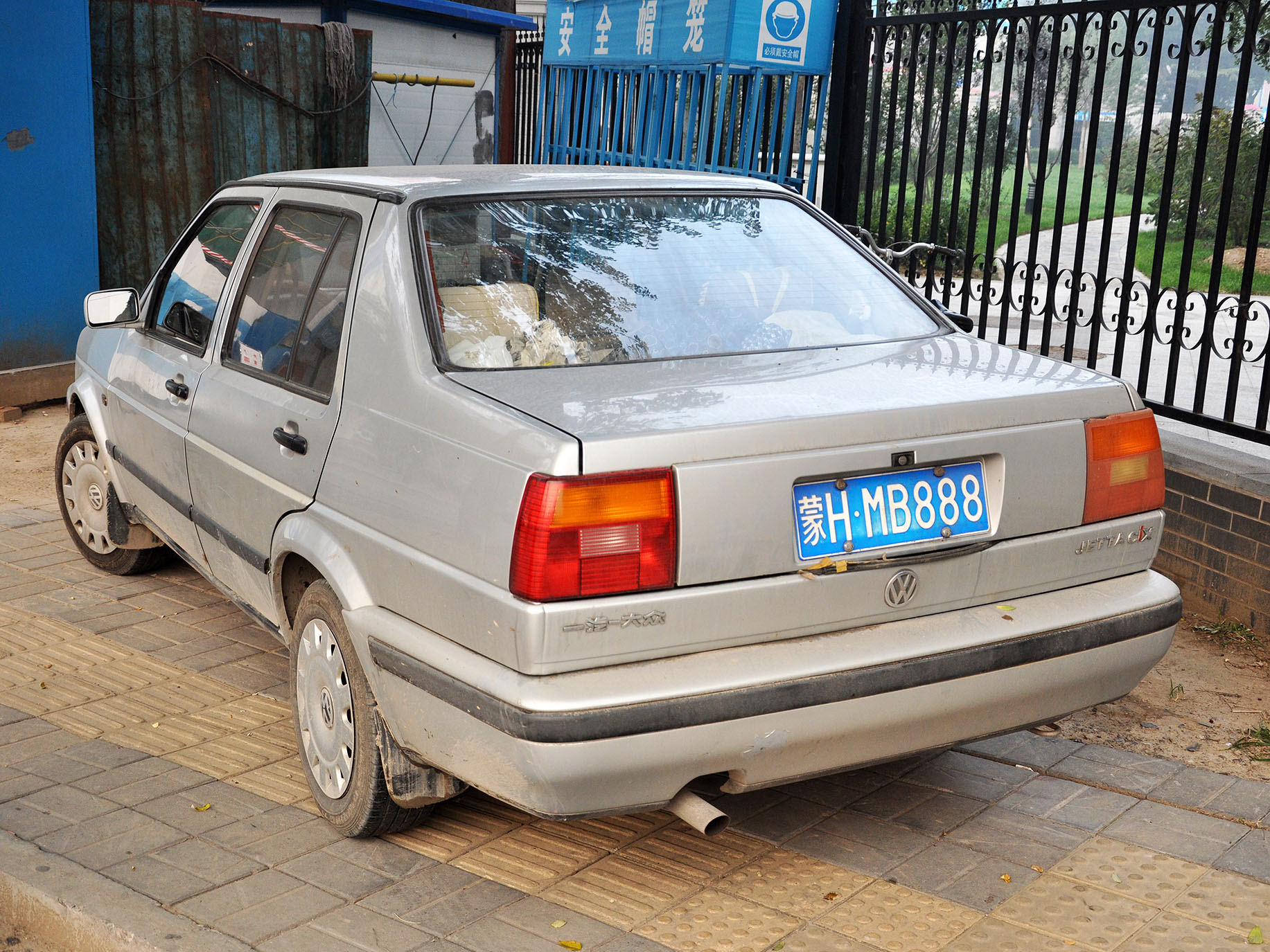 蒙H·MB888, Volkswagen Jetta 2nd gen (1GD­; CN-market), 1st facelift, 1997–2004