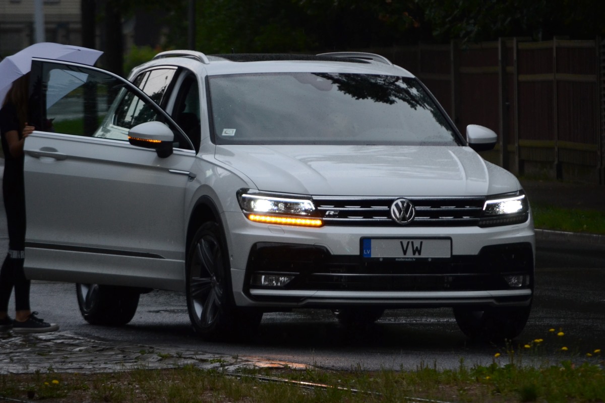 VW, Volkswagen Tiguan 2nd gen (AD/AX/Allspace/L), 2016–2021