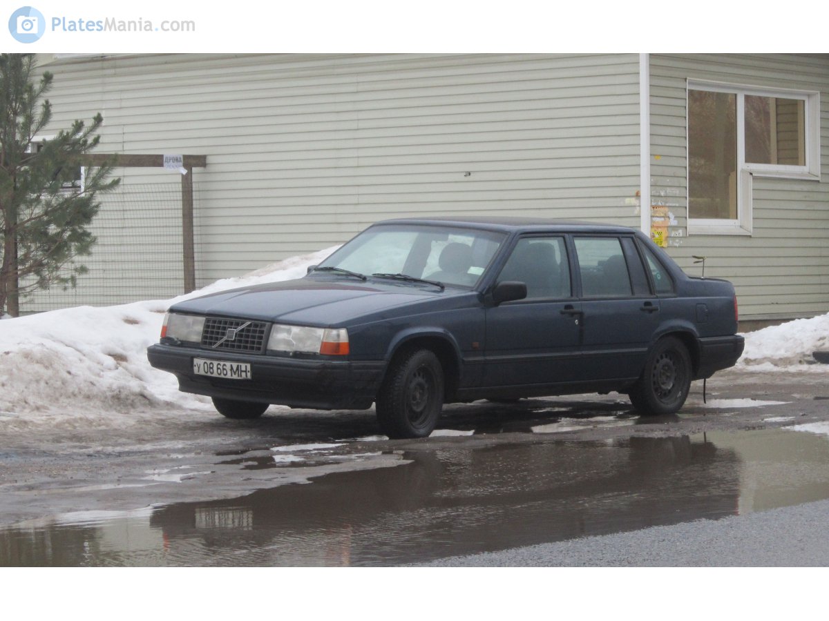 у 0866 МН, Volvo 940 1st gen Sedan (944), 1990–1998