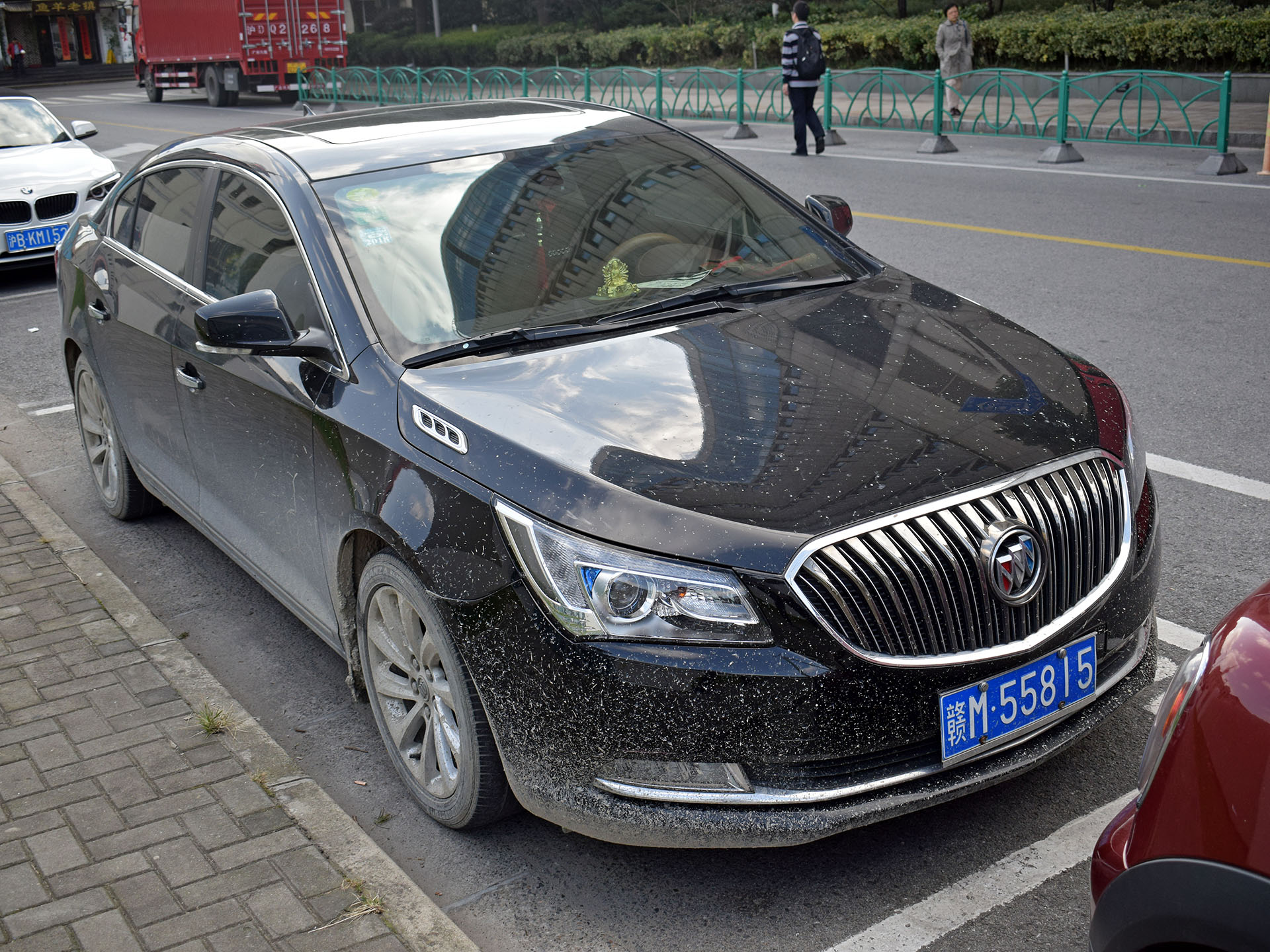 赣M·55815, Buick LaCrosse 2nd gen (Epsilon II LWB; GMX353), facelift, 2013–2016