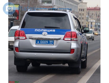 а 0009 99, Toyota Land Cruiser