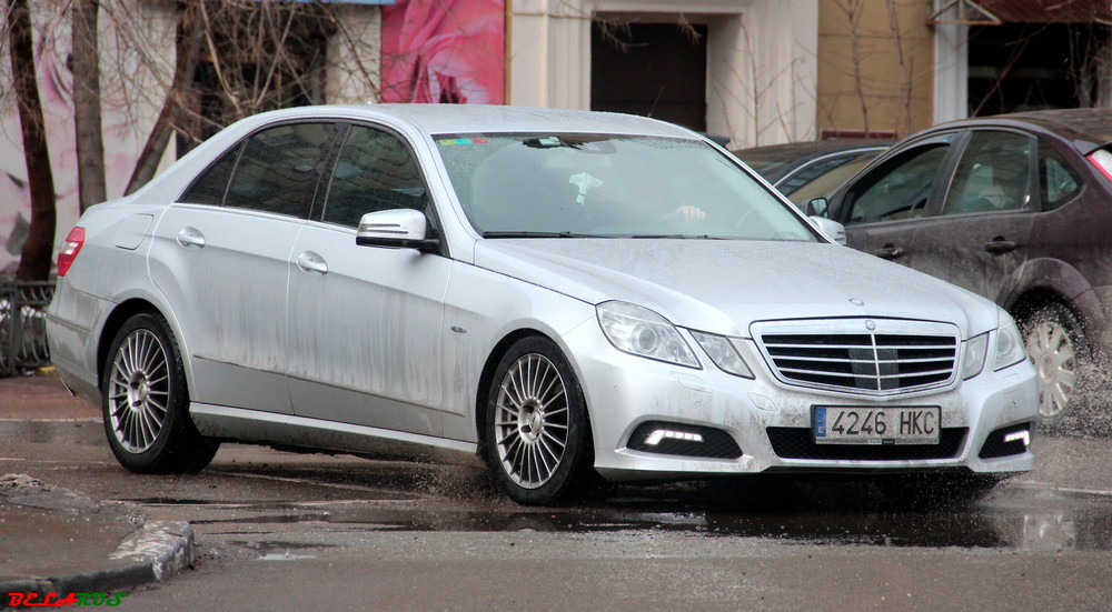 4246 HKC, Mercedes-Benz E-Klasse 4th gen Sedan (W212), 2009­–2013