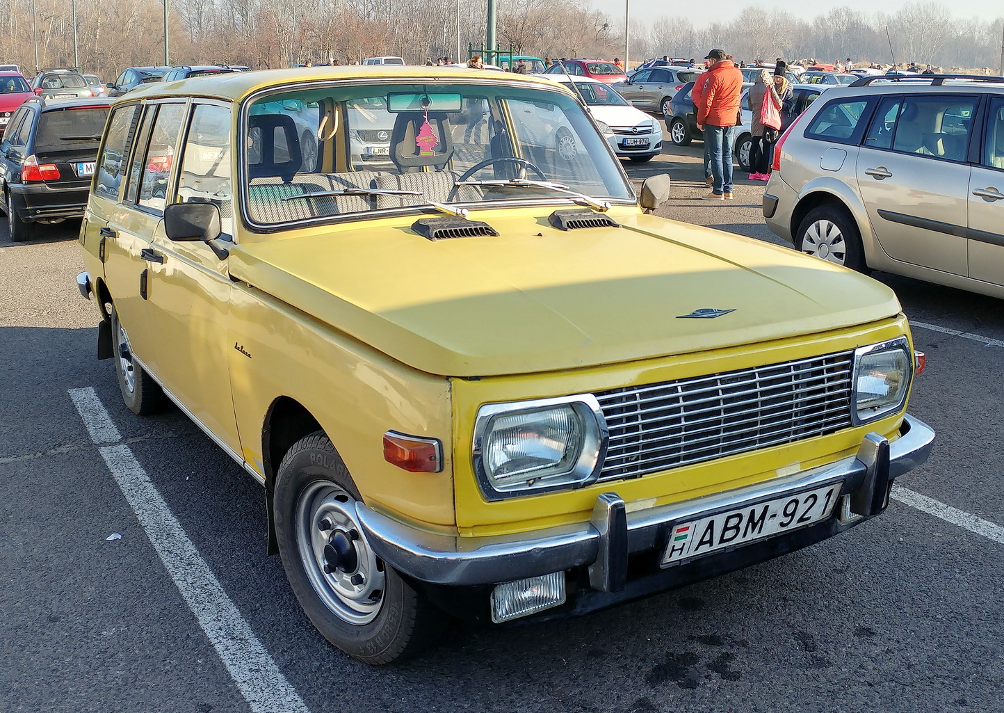 ABM-921, Wartburg 353 W Tourist Kombi, facelift, 1985–1988