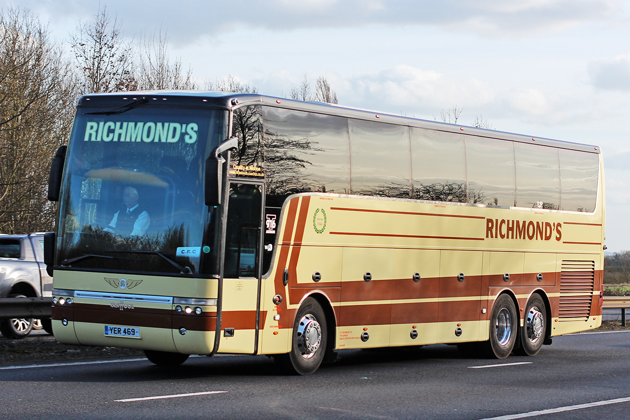 YER469, Van Hool T916 