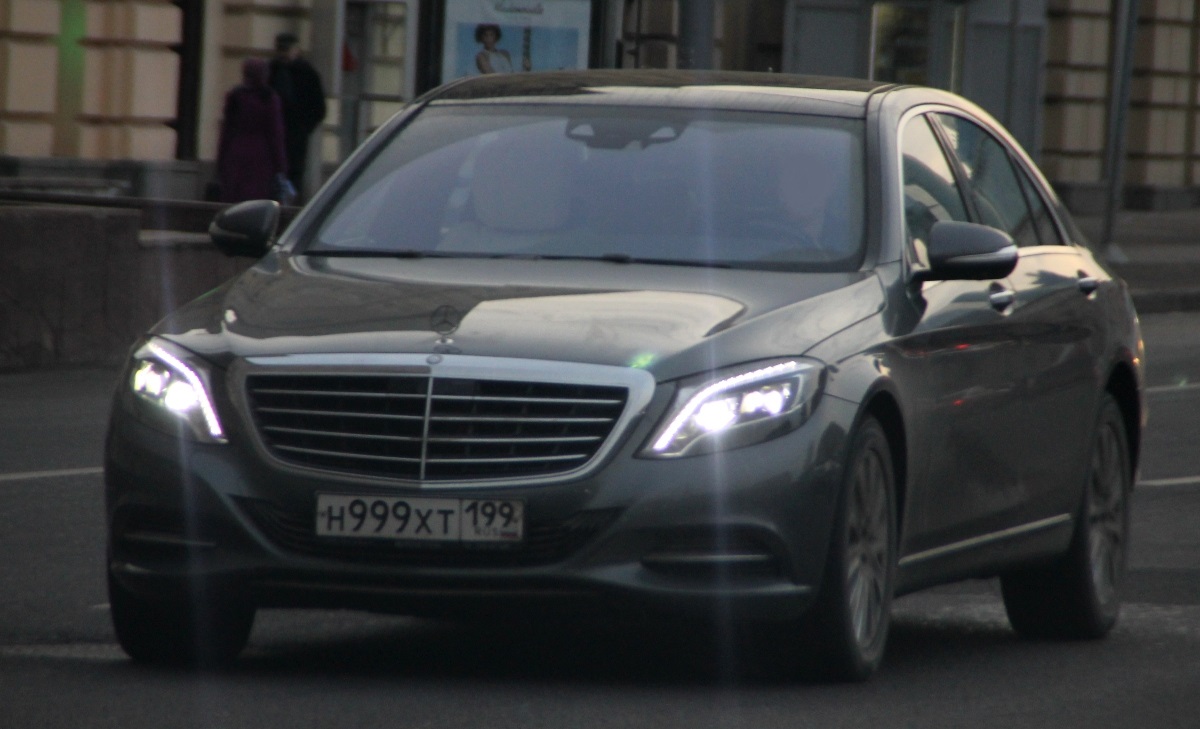 н 999 хт 199, Mercedes-Benz S-Klasse 8th gen Sedan (W222/V222), 2013–2020
