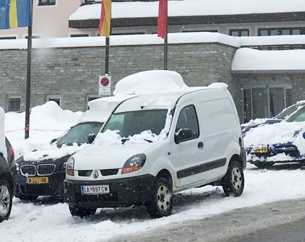 LA 897 CW, Renault Kangoo 